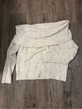 Divided Off-the-Shoulder Cream Knit Sweater